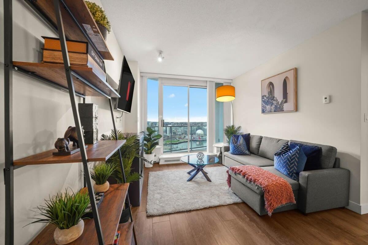 Dazzling Condo By Stadium Downtown With Free Parking Vancouver Ngoại thất bức ảnh