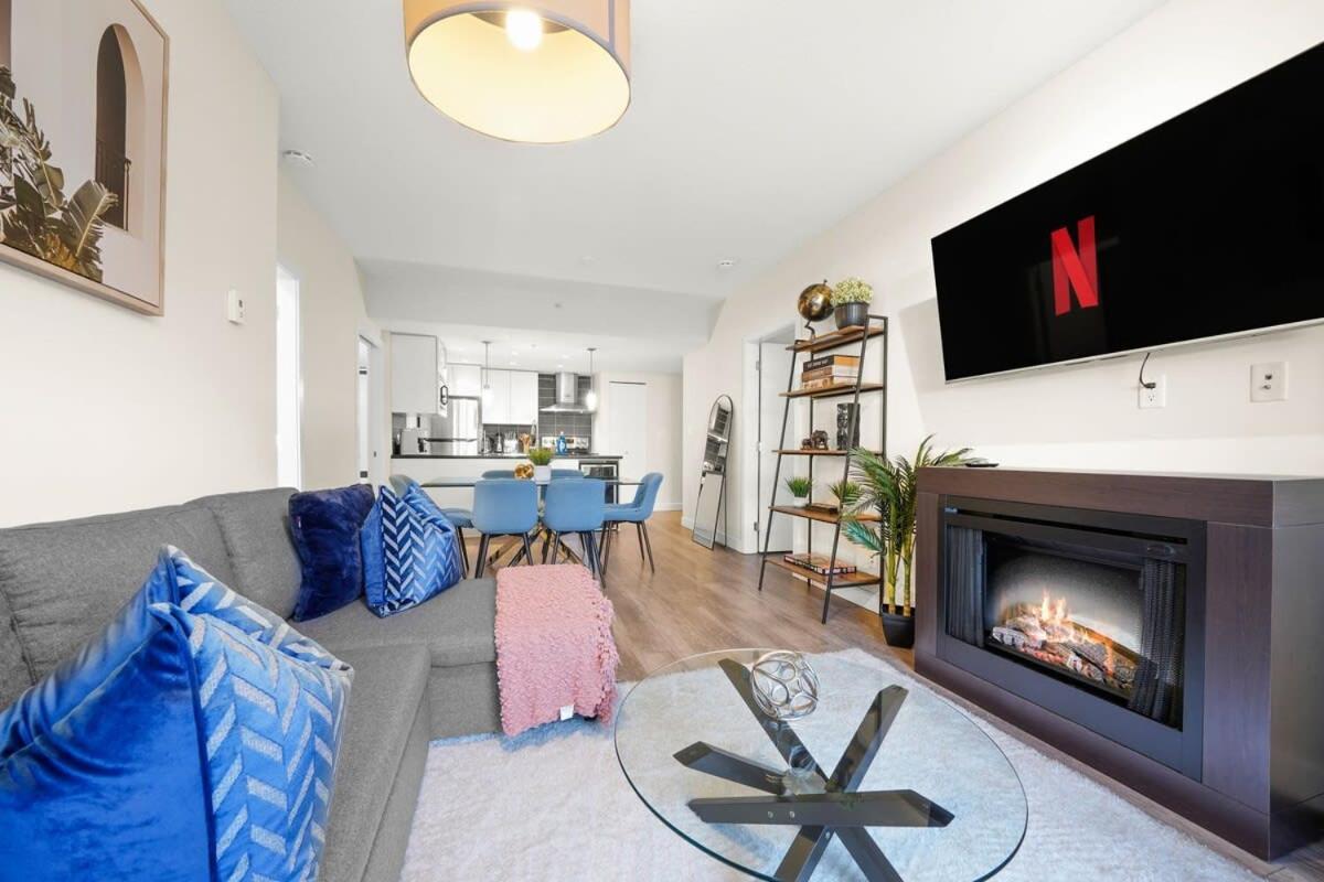 Dazzling Condo By Stadium Downtown With Free Parking Vancouver Ngoại thất bức ảnh
