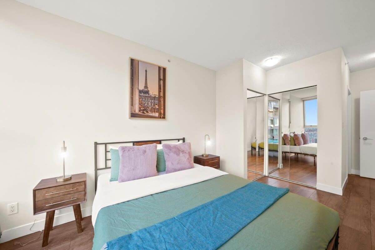 Dazzling Condo By Stadium Downtown With Free Parking Vancouver Ngoại thất bức ảnh