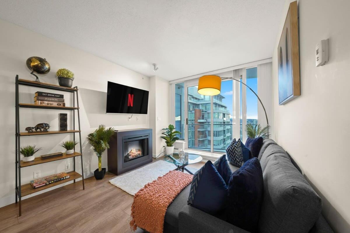 Dazzling Condo By Stadium Downtown With Free Parking Vancouver Ngoại thất bức ảnh