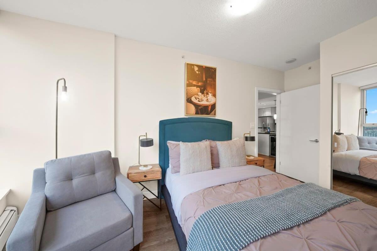 Dazzling Condo By Stadium Downtown With Free Parking Vancouver Ngoại thất bức ảnh